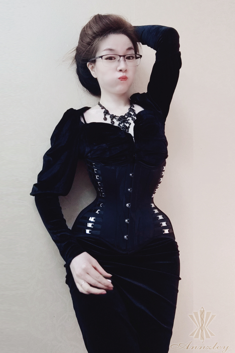 Annzley 블랙 얇은 사각형 금속 하프 체스트 스틸 - Boning Corset Steel 리뷰 및 가격